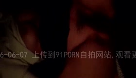 长沙骚女友等不急直接开灯车震