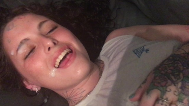 最可爱的青少年口吻汇编——她只是一直在吮吸（糖果）