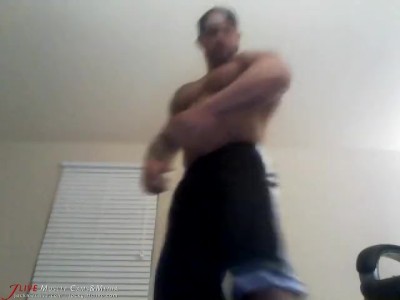 肌肉足跺脚-运动型。通用域名格式