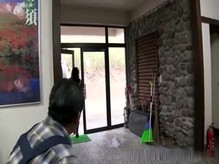 OHO-036その娘、爆乳につき～狙われたIカップ102cm吉永あかね～