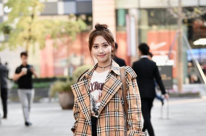 极品豪乳女神户外真实勾引出租车司机车震无套做爱半藏密诱街头女勾引滴滴车上郎