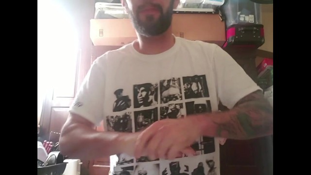 P.S.A警告不要使用假洗手液。