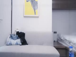 新人刚下海做兼职被操哭求删经纪人微信