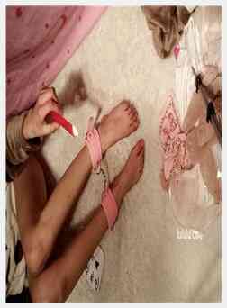 软萌萝莉小仙全集32-學生製服肉便器絲襪室外露出絲襪束縛女廁野外粑粑 (2)