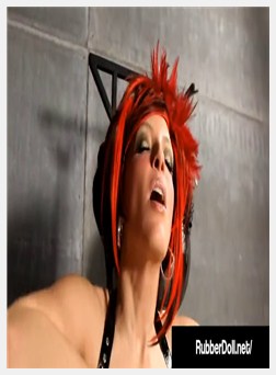 乳胶Queens RubberDoll Shae Fatale振动他们的甜猫暨！