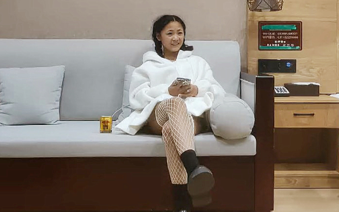 乡村寻花极品小萝里乖巧软萌小仙女