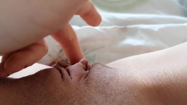 十全十美的少年非常潮湿的猫咪