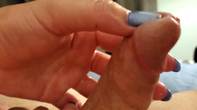 瑟琳娜·西尔弗是一个雄鸡挑逗者，令人难以置信的挤奶手！！