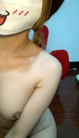 出门被公交色狼揩油自慰出白浆吹潮（上）