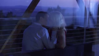 “与金发碧眼的理想人浪漫浪漫的时光