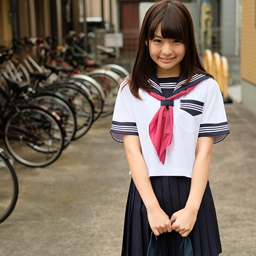 - ロリ系めちゃカワの女の子◆ 大人数でぶっかけ輪●！！ーメンだらけ！