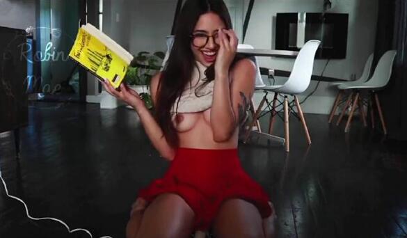 哈哈她甚至不能持续8分钟