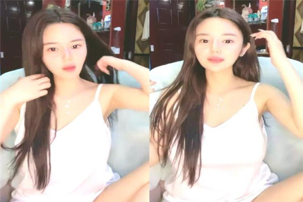 超大G奶性感妹子刮毛洗逼逼两个大奶子晃动撞击电动舌头震动阴蒂插入