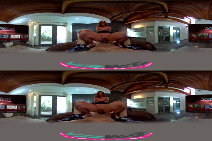 VR Bangers - [360°VR] Two Lesbians LICKING Each Other before SKINNY DIPPING
