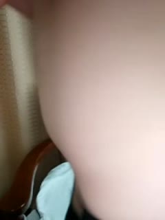 zhubo爆乳骚鸡露脸直播黑丝情趣，说话非常骚，道具爆菊花，手抠骚逼玩的非常开放