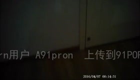 邻家小妹的丑逼好好玩哦