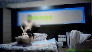 [国产精选!] C仔 童颜巨乳乳明日香~鸡巴刚进去就直喊：“操我不要停!!”