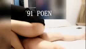 出差约的极品少妇奶子快有我头大了