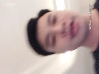 叫鸡偷拍流出~ 巨乳长发妹妹的口活真好，有没有射都无所谓了!