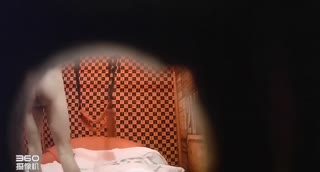 小伙子火力全开~酒店浪玩风骚爱爱~各式体位都难不倒他!!