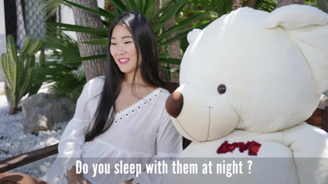 Katana日本色情明星访谈节目。电视