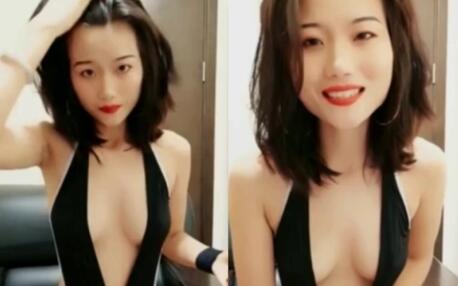 卡哇伊原小姐姐直播平台顔值不錯禦姐美女收費大秀 倒立一字馬 激情自慰 十分誘人