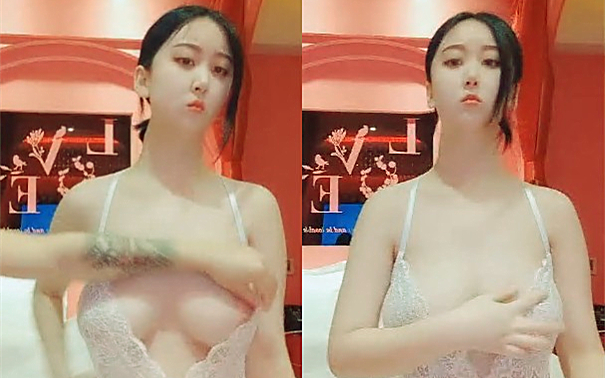 风骚姐妹花露脸大奶子激情大秀一攻一受