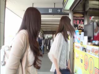 椎名ゆなと桜井あゆの旅アン