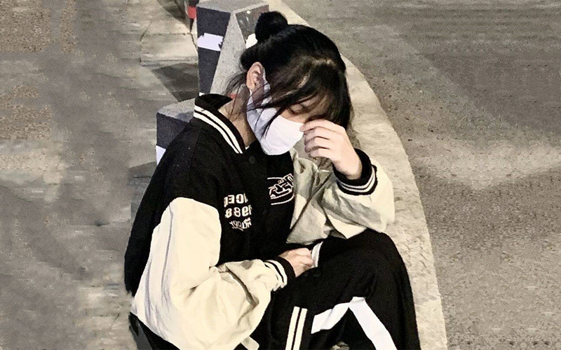 麻辣王子一周拿下00后学生妹