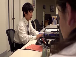 」憧れのデカ乳女上司を昏●状態にさせてオッパイ鷲掴み