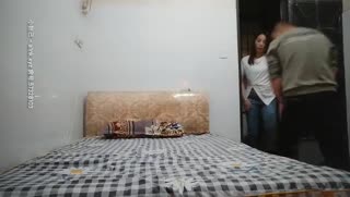 游击队长04-17工厂边找站街女