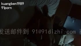 【微露脸带字幕】爆操按摩店少妇