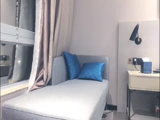 《太子探花》约了两个cosplay装扮的萝莉萌妹玩双飞 女仆JK装和校服装轮番插入尽情淫乱