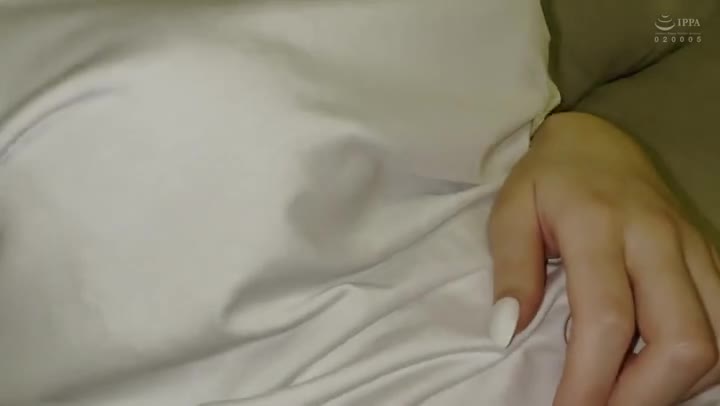 男射到淫泡泡浴八乃翼