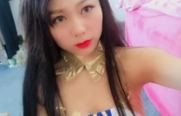 最新網紅美少女魔法少女筆芯訂制視頻之魔法女神降臨 漂亮美乳 極品名器粉嫩操 高清露臉