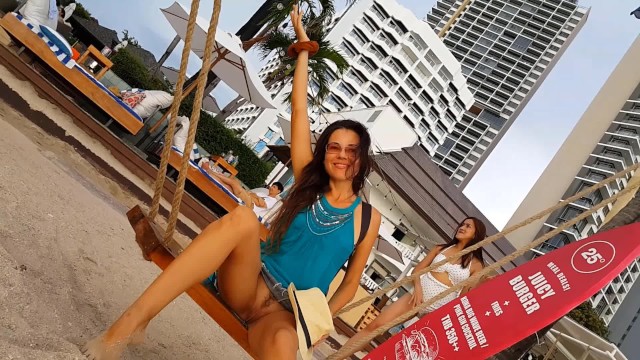 海滩派对不穿内裤