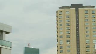 從小總是看著的女兒朋友畢業進公司後成為我的性玩具。 結城乃乃 SHKD-881