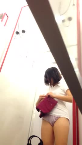 来喝酒就即刻口交涩谷最爱口交女大生下海A