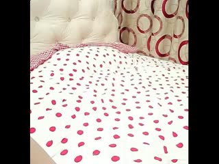 皮肤白皙的超漂亮美女主播紅衣诱惑全裸漏逼自慰大秀 精彩刺激