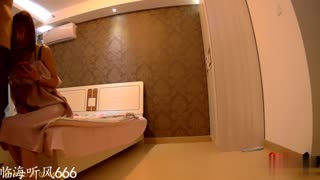 “快点操我~” 风哥约啪漂亮白领妹~身材纤细很乖很性感~一开始还不想咬咬~最后还是屈服无套操爆~