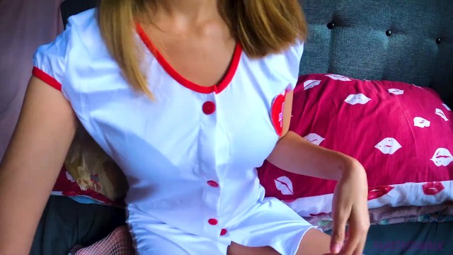 皮奈护士照顾病人-阿纳斯塔西亚沃克