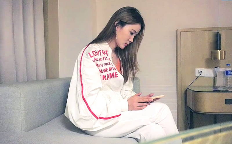 约操风韵漂亮小少妇调情手法一流