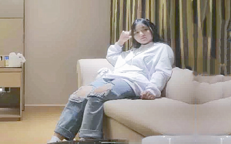 高端外围场小马哥约操甜美学生妹