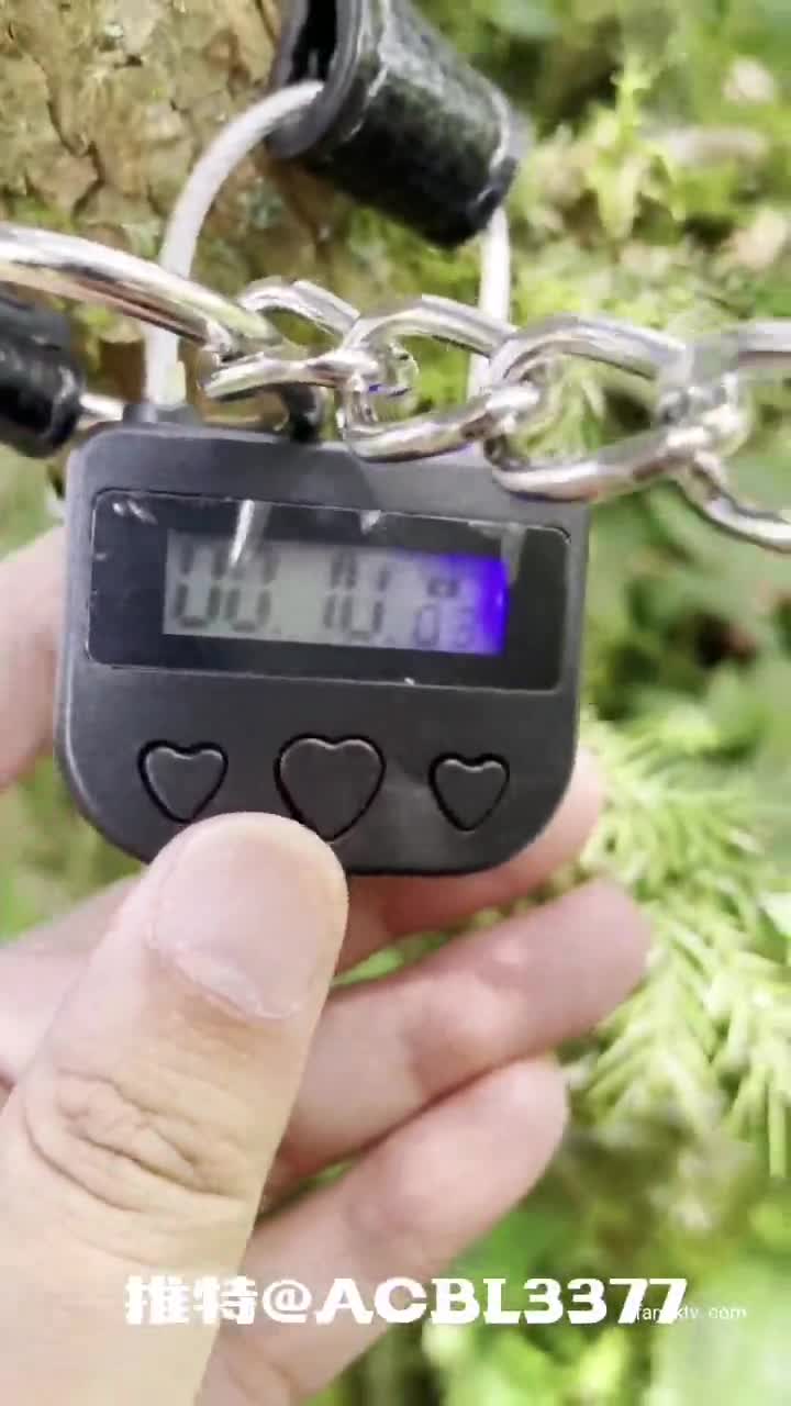 露 出 大 神 『 菠 蘿 』 私 人 定 制   戶 外 全 裸 露 出   超 市 全 裸 露 出 超 刺 激 新 挑 戰