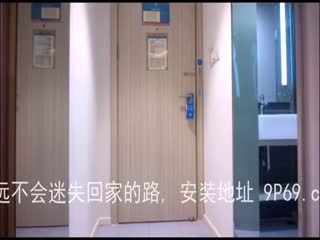 短发美乳妹妹的肛交初体验