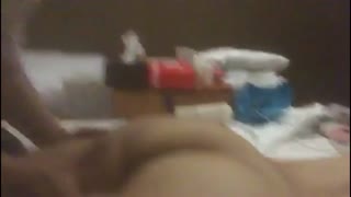 -ziwei-好嫩的小穴  看着就像操