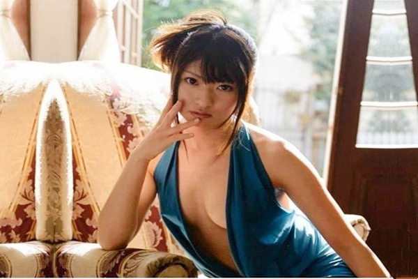 极品良家小少妇美腿一字马插入肤白胸大温柔女神