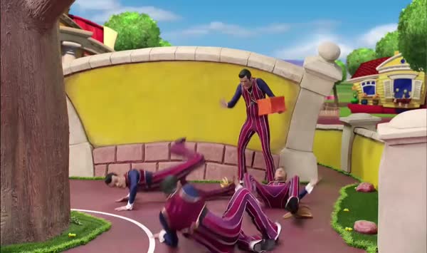 0388_juliana grandi and zafira pretty fis of fury ~39