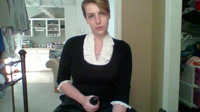 治疗师用她的鸡巴迷住了你