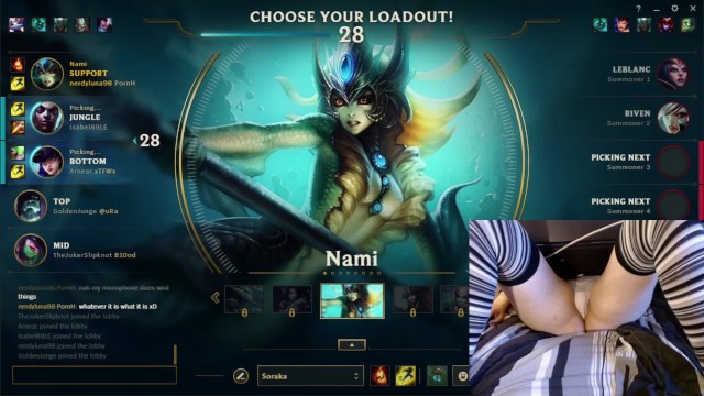 闪电怪和玩具折磨着我。英雄联盟